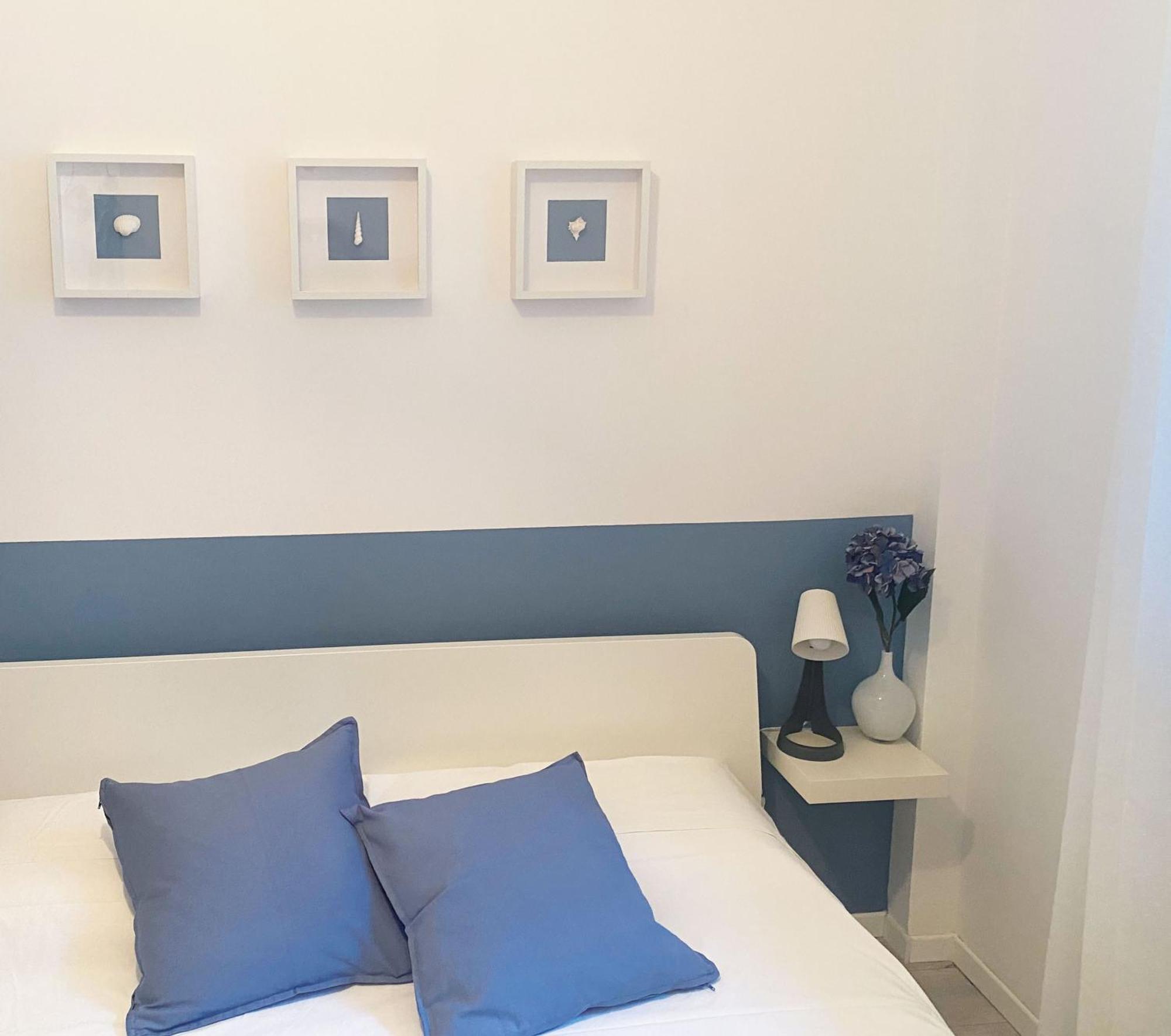 Beautiful Renovated Apartment ,Next To The Beach ! Air-C, Free Parking! Nizza Exterior foto
